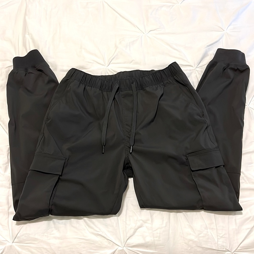 Men’s H&M Cargo Joggers - Charcoal Gray - Size M